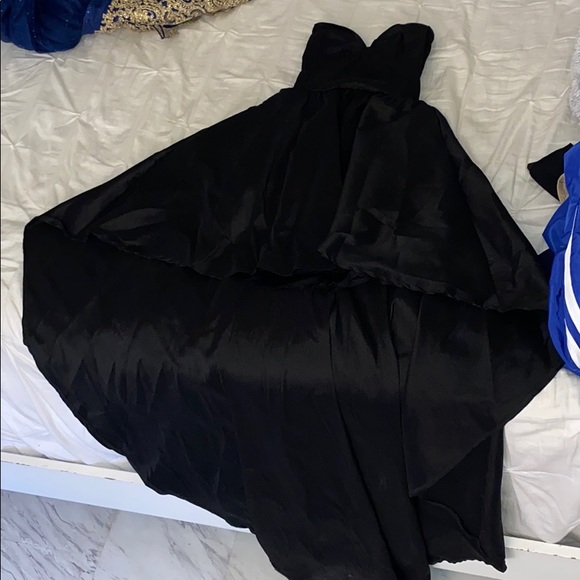 black fishtail prom dress